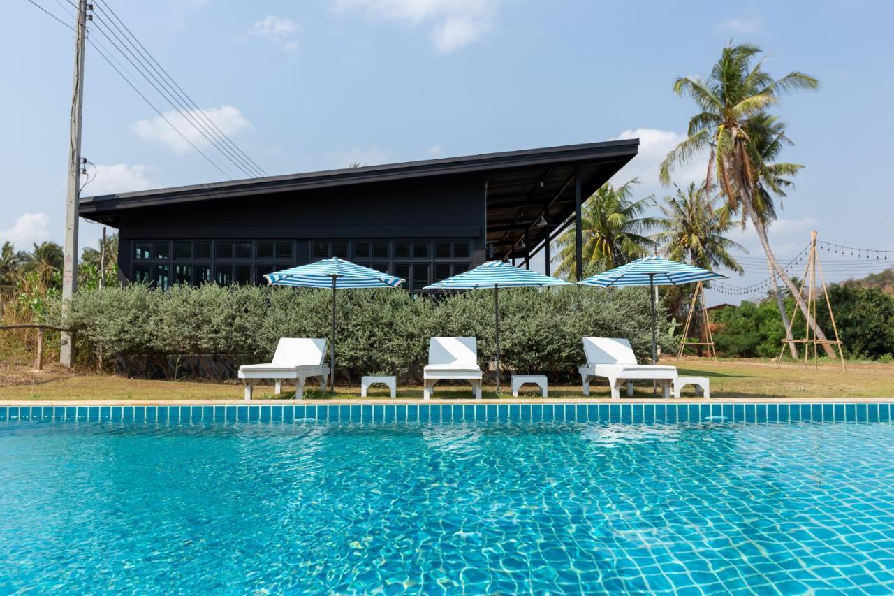 The Barn Hua Hin Hotel Khautau Kültér fotó