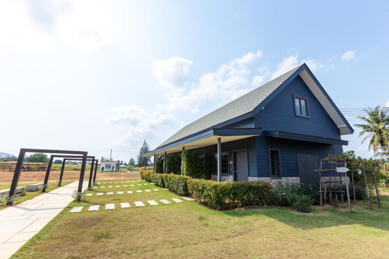 The Barn Hua Hin Hotel Khautau Kültér fotó